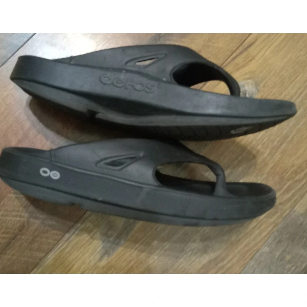 Oofos OOriginal Recovery‎ Sandals Black Thong Flip Flops Mens 8 Womens 10 EU 41
